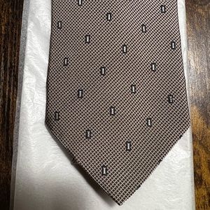 Daniel Cremieux 100% Soie Silk Tie NWOT